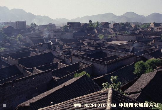 城
