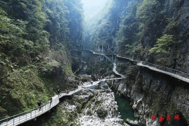 铜仁大峡谷景区
