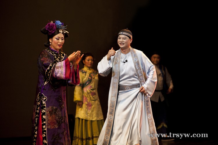 花灯剧严寅亮与“颐和园”剧照