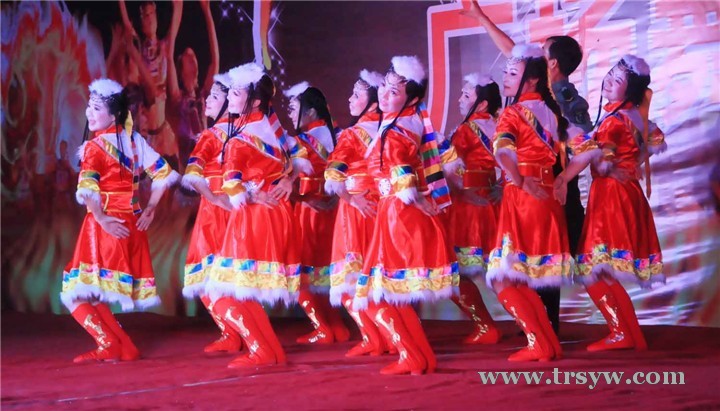 舞动铜仁.优品联盟广场舞大赛展示