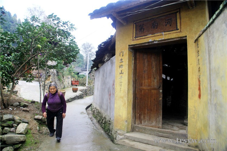 记录铜仁瓦屋乡克兰寨古建筑群